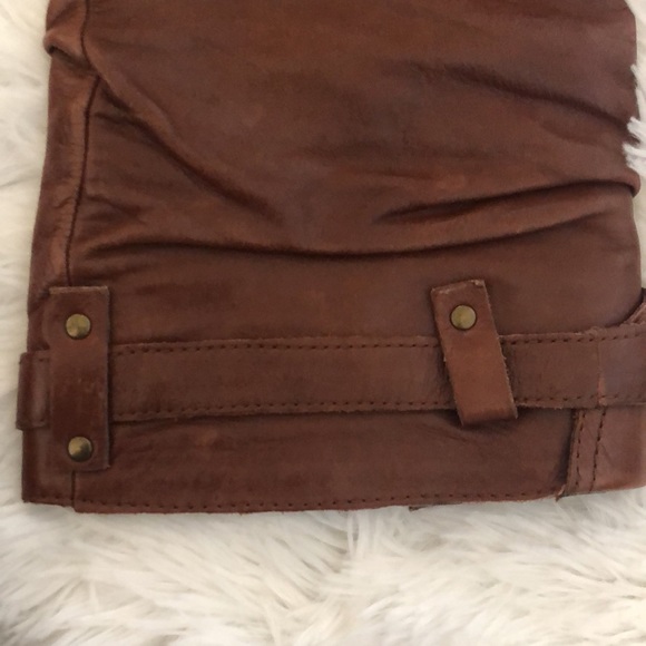 Women’s Guess Boots in size 7 - Picture 7 of 10